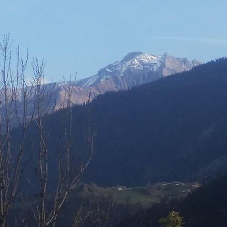 Savoie, Simple Mais Confortable Villard-sur-Doron Kültér fotó